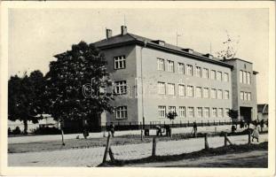 1940 Érsekújvár, Nové Zamky; Járási hivatal / Okresny úrad / county hall + 1940 Dés visszatért So. Stpl