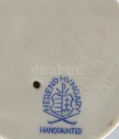 Herendi favágófiú. Kézzel festett porcelán, jelzett, kopásnyomokkal. 15 cm