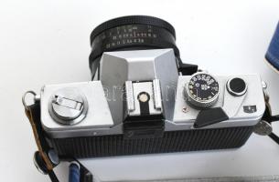 Praktica MTL3 fényképezőgép, objektív: Carl Zeiss Jena DDR Tessar 2,8/50, tok nélkül, kopott