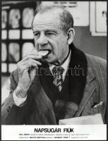 1975 Walter Matthau (1920-2000) amerikai színész a ,,Napsugár fiúk" című filmben, 3 db produkci...