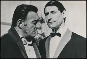 Sinkovits Imre (1928-2001) színművész hét különféle magyar filmben, hét szerepben, 7 db produkciós f...