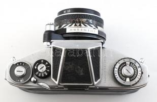 Exakta VX 1000 fényképezőgép Carl Zeiss Pancolar 2/50 objektívvel. Bőr tokkal, jó állapotban. Balkez...