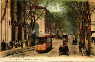 Nice, Nizza; L'Avenue de la Gare / street view, trams