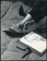 1963 Simay István: Kroki, feliratozott vintage fotóművészeti alkotás, 24x18,3 cm
