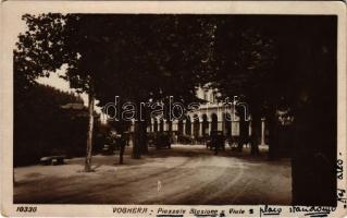 1923 Voghera, Piazzale Stazione e Viale / railway station, automobiles (EK)