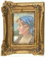 Jelzés nélkül: Menyecske portréja. Olaj, karton. Dekoratív, sérült üvegezett fa keretben. 18×13 cm