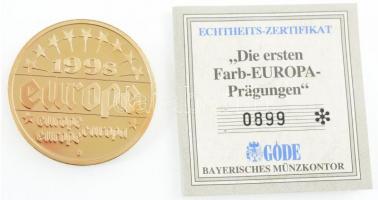 1998. "Olaszország - III. Viktor Emánuel" aranyozott Cu-Ni, részben kézzel festett emlékér...