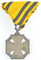 1916. Károly-csapatkereszt Zn kitüntetés nem saját mellszalagon T:2- Hungary 1916. Charles Troop Cross Zn decoration with not own ribbon C:VF NMK 295.
