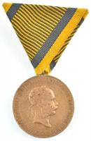 1873. Hadiérem Br katonai érdemérem eredeti mellszalaggal T:2- Hungary 1873. Military Medal Br medal with original ribbon C:VF NMK 231.