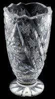 Metszett ólomkristály váza, hibátlan, m: 15 cm