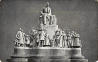 Budapest V. Vörösmarty Mihály szobor (EK)