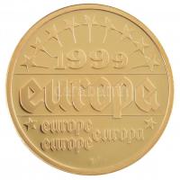 1999. "Berlin" aranyozott Cu-Ni, részben kézzel festett emlékérem" (40mm) T:PP 
1999...