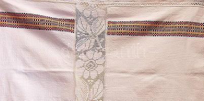 Eredeti erdélyi szőttes nagyon szép állapotban, népi motívumokkal, nagy méretű 120x210 cm