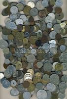 1 kg vegyes fémpénz egész világ, régi és új