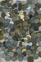 1 kg vegyes fémpénz egész világ, régi és új