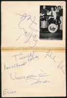 Echo együttes tagjainak (Törich György, Varannai István, Szivássy Zsolt, stb.) aláírásai az együttes...