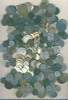 1kg vegyes fémpénz, egész világ, régi és új