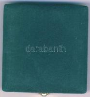 DN "Magyar Honvédség" által adományozott modern Br emlékérem, zománcos T:1 Eredeti díszdob...