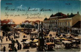 1917 Szolnok, Piac tér, árusok, Kenéz, Rosenzveig, Fehér Adolf, Koppán György üzlete. Vasúti levelezőlapárusítás 53.