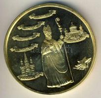 1993. "Mindszenty József bíboros" nagyalakú, aranyozott Br emlékérem T:BU Eredeti díszdobo...