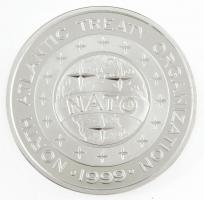 1999. NATO csatlakozás Ag emlékérem díszdobozban, tanúsítvánnyal (28,25g/0,925/38,61mm) T:PP