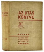 Az utas könyve. Magyar utazási kézikönyv és útmutató. Városok, gyógyfürdők, üdülő- és nyaralóhelyek, egészégügyi, sport- és turisztikai intézmények részletes ismertetője. A könyv alapítója gróf Széchenyi Károly. Tervezte: Kaffka Károly. Szerkesztő bizottsága: Praznovszky Iván, Tersztyánszky Jenő, Bogsch Aladár, Egyed Ferenc, Tóth Lajos, Szviezsényi Zoltán, Harsányi Zsolt, Zilahy Dezső, Kunszt János, Kubányi Rezső. Bp., 1935, Országos Magyar Weekend Egyesület, (Globus-ny.), X+16+704+1 p.+ 6 (ebből 1 színes) t.+ 2 (nagyméretű kihajtható térképek, Budapest és környékének látványosságai, mindennapi és hétvégi üdülő-fürdő és szórakozó lehetőségei, tervezte és rajzolta: Kern Ferenc, 56x66 cm, Csonka-Magyarország városai, gyógyfürdői,gyógyforrásai, üdülőtelepei, fürdőzésre és nyaralásra alkalmas községei, tervezte és rajzolta: Kern Ferenc, 45x62 cm) t. Első kiadás. Szövegközti fekete-fehér képekkel, korabeli reklámokkal illusztrált. Kiadói egészvászon-kötés, kissé foltos borítóval, az első térkép szakadt, sérült, a második térkép szakadt, a hátoldalán kis sérülés, egy sérült lappal (683/684.)