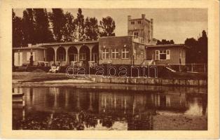 1940 Balatonszemes, Balatonszemesi fürdőegyesület vigadója. Épült 1934-ben Wälder tanár tervei szerint (fl)