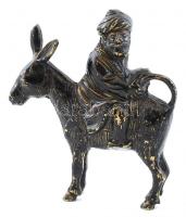 Naszreddin szúfi hodzsa, festett fémötvözet, kopott, jelzés nélkül, m:14cm