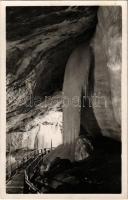 1936 Dobsina, Dobschau; Dobsinská l&#039;adová jaskyna / Dobschauer Eishöhle / Dobsinai jégbarlang, belső, Függöny / ice cave, interior (EK)