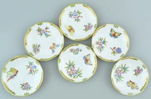 Herendi Viktória mintás, kosaras nyomott porcelán mokkás készlet. Kézzel festett, jelzett, kopásnyom...