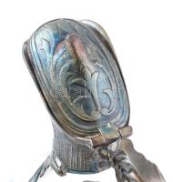 Karaffa, üveg, fém rátéttel, kopott, jelzés nélkül, m:27cm