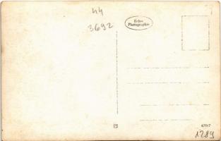 Hajófedélzet / On deck of a ship. photo