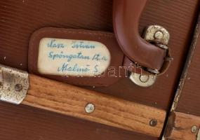 Régi csatos bőrönd / koffer, kulcs nélkül, kopásnyomokkal, Jelzett: Alstermo Bruk. cca. 1940
80*48*...