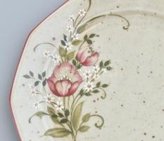 Bavaria 8db reggeliző készlet, gránit mintás porcelán, matricás virág díszekkel, jelzett, kopásnyomo...