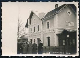 1938 Nagyberezna -Veky Berezny vasútállomás katonákkal 4x6 cm