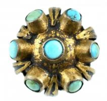 Ezüst (Ag) Pitykegomb türkizekkel ékítve, jelzés nélkül, kopásnyomokkal, bruttó:8,2g, cca.3cm