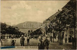 Székelyudvarhely, Odorheiu Secuiesc; Kossuth utca Budvárral / street, castle