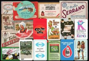 Kis reklám tétel számolócédulák, boröndcímkék, italcímkék, kártyanaptárak