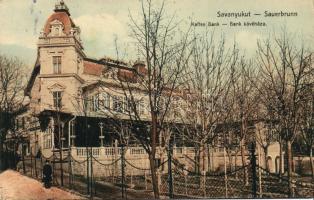 Savanyukut Café of the bank