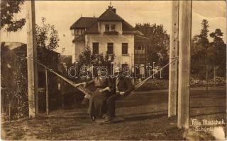 1914 Krásná Lípa, Schönlinde; Villa Blaschek, hammock. photo (EK)