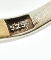 Aranyozott ezüst (Ag) gyűrű és fülbevalópár, jelzett, méret: 57, bruttó: 15,86 g