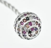 Ezüst(Ag) karperec apró színes kövekkel, jelzés nélkül, d: 6 cm, bruttó: 6,6 g