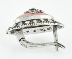 Ezüst(Ag) rózsaszín gyöngyházas fülbevalópár, jelzett, h: 2,5 cm, bruttó: 8,25 g