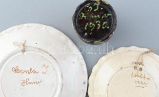 3 db kerámia tárgy, 2 db tálka és mini váza, kézzel festett, jelzett, lepattanásokkal, d: 13,5 és 18...