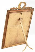 Antik asztali fényképtartó. Öntött réz. cca 1890. Régi fényképpel. 16x22 cm