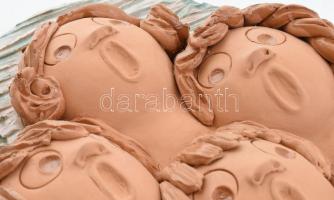 Antalfiné Szente Katalin: Kórus. Festett kerámia, jelzett, hibátlan , 47x24cm