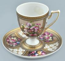 China díszes porcelán csésze, jelzett, kopott, d:9,5cm