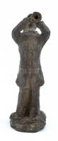 M jelzéssel: Trombitás fiú. Öntött, patinázott bronz, jelzett: M. m:21cm