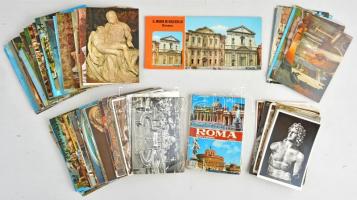 RÓMA - Kb. 270 db modern képeslap, leporello fém dobozban / ROME - Cca. 270 modern postcards and leporellos in a metal box