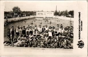 Hajdúszoboszló, gyógyfürdő, fürdőzők, Sesztina Lajos reklámja. Foto Czeglédy